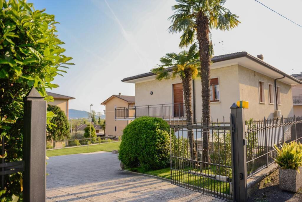 Villa Viola-Comoda Villetta A Caprino Veronese Zewnętrze zdjęcie