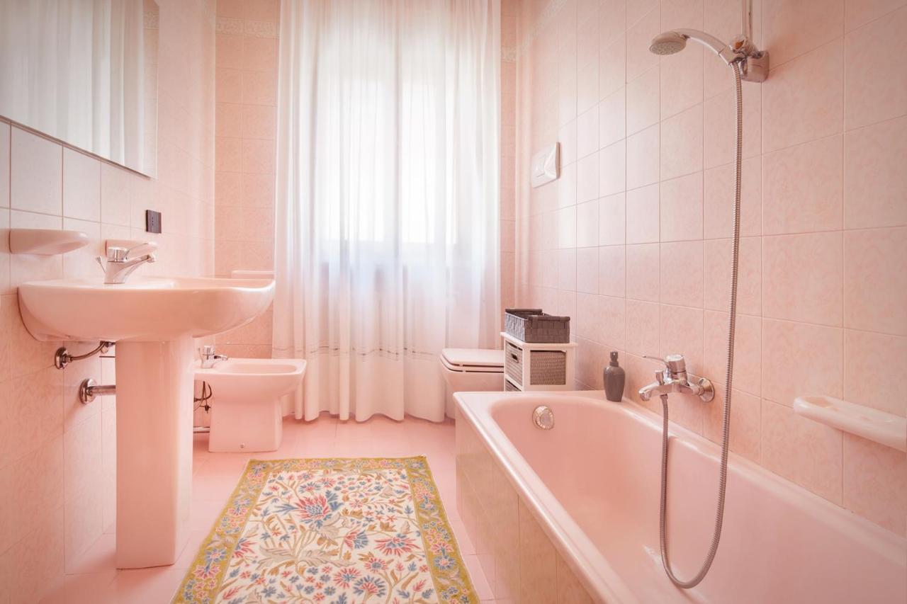 Villa Viola-Comoda Villetta A Caprino Veronese Zewnętrze zdjęcie
